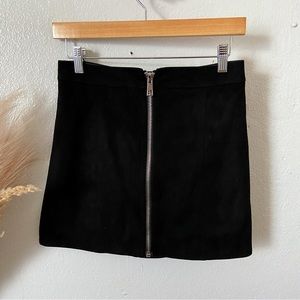 Forever21 black mini skirt